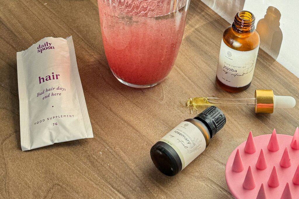 Daily Spoon Hair vitaminai plaukams vienas iš būdų, kaip pastiprinti plonus plaukus.